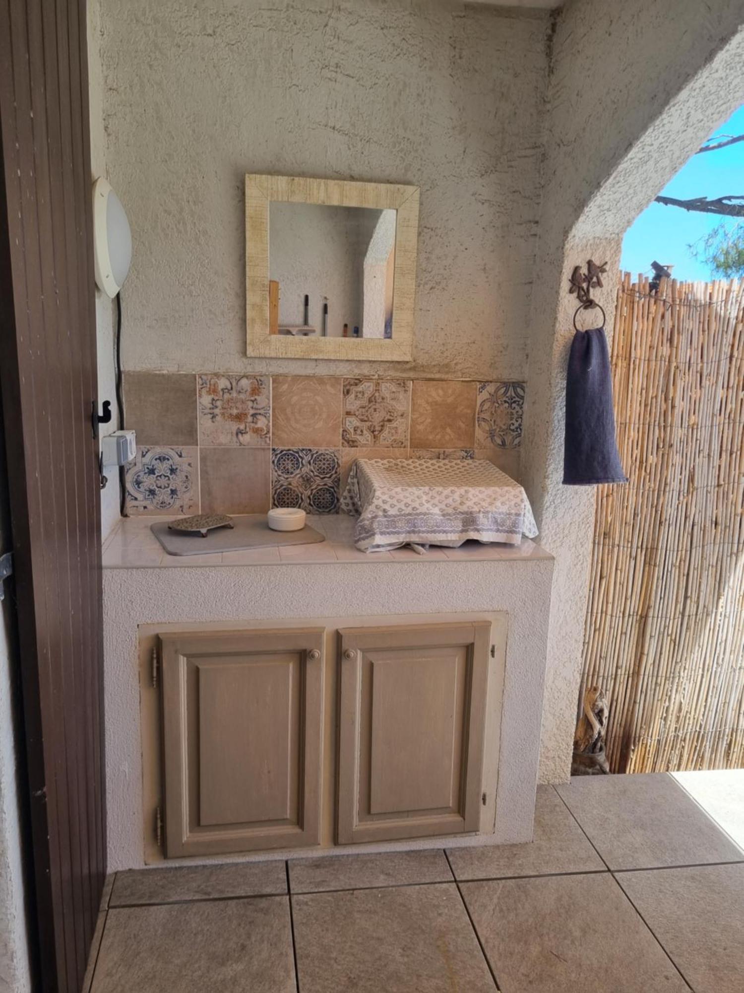 En Résidence Privée Proche Apartamento