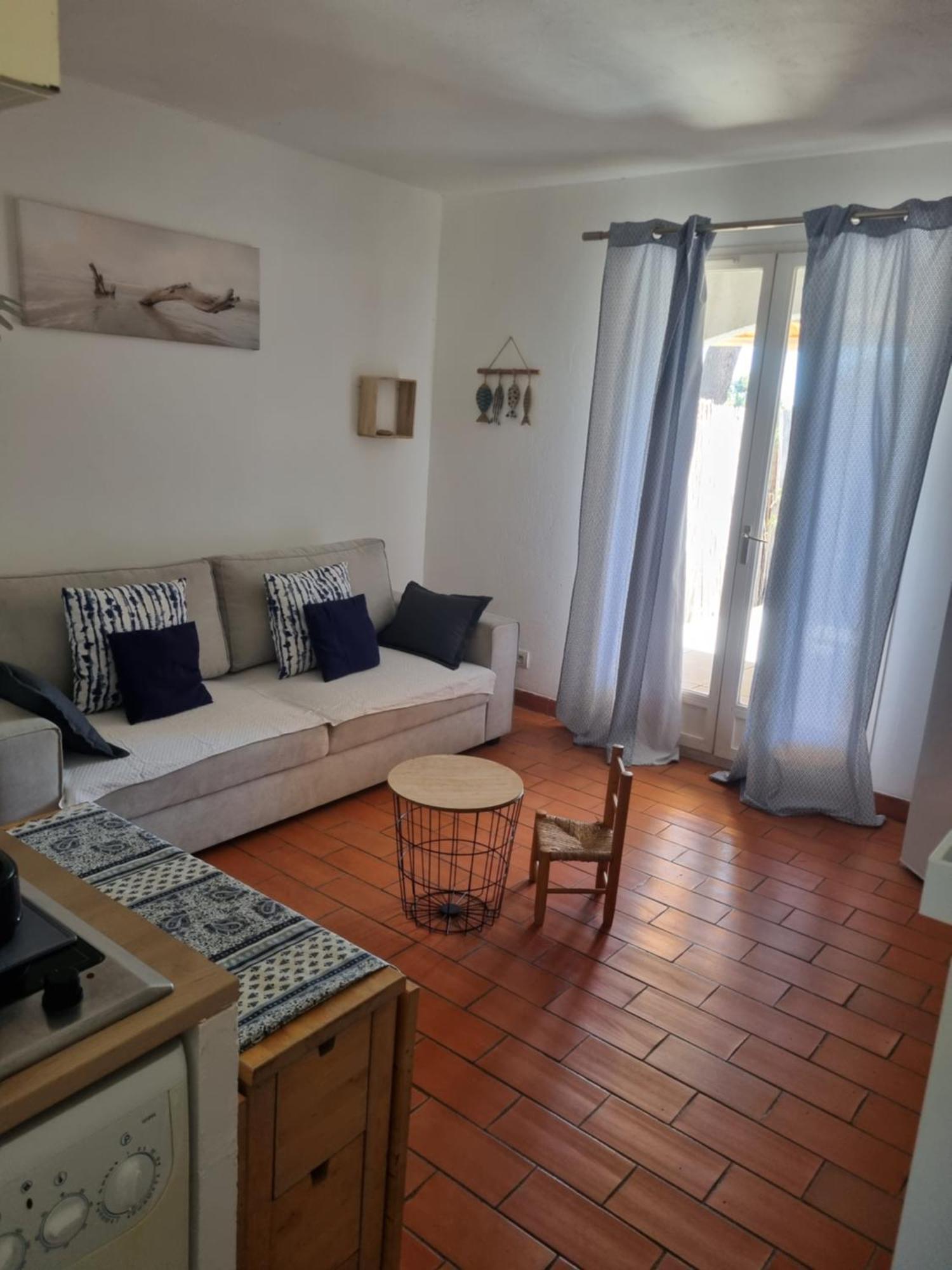 En Privee Proche Apartment *